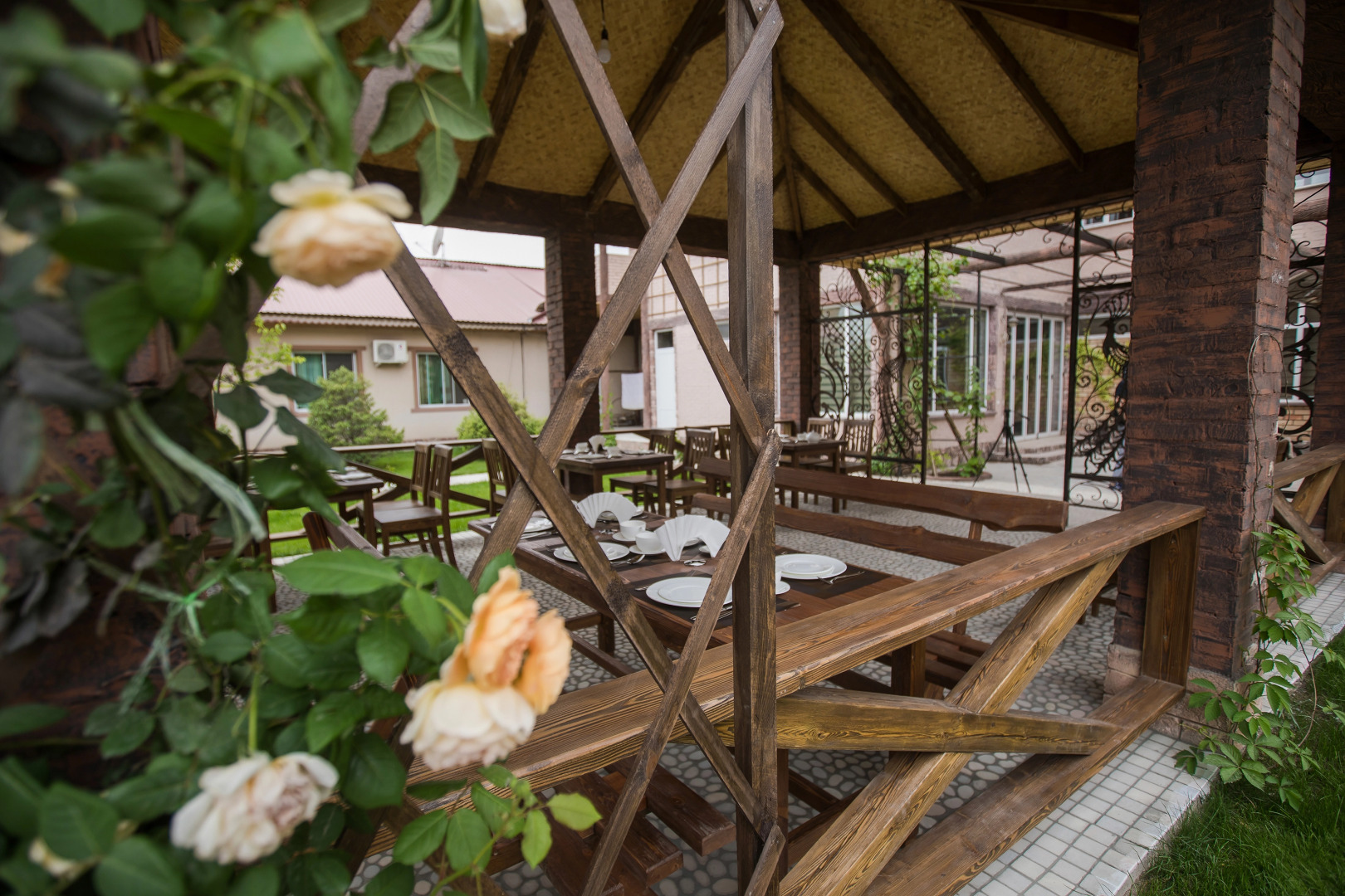 Pan Aziat Guest House