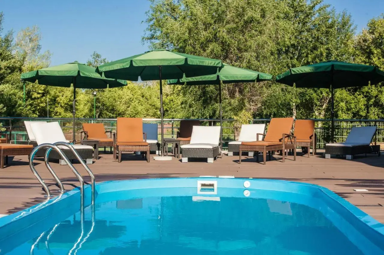 Отель Космонавт