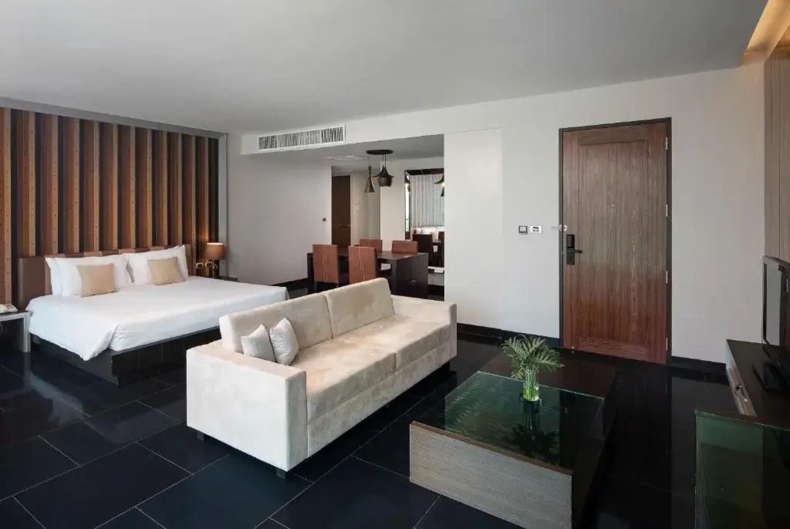 Отель Way Hotel Pattaya