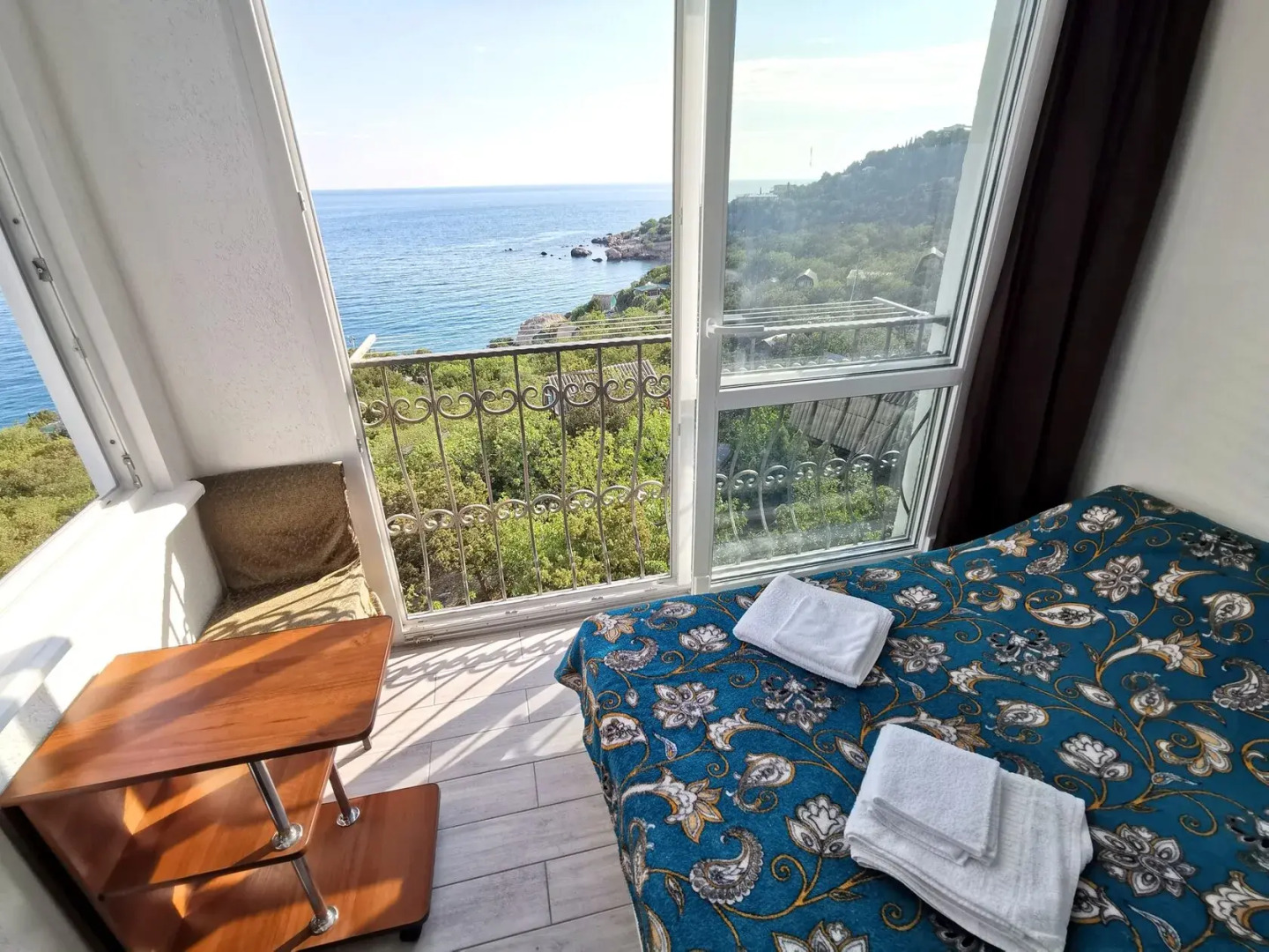 Апартаменты Лазурный Батилиман панорамный вид