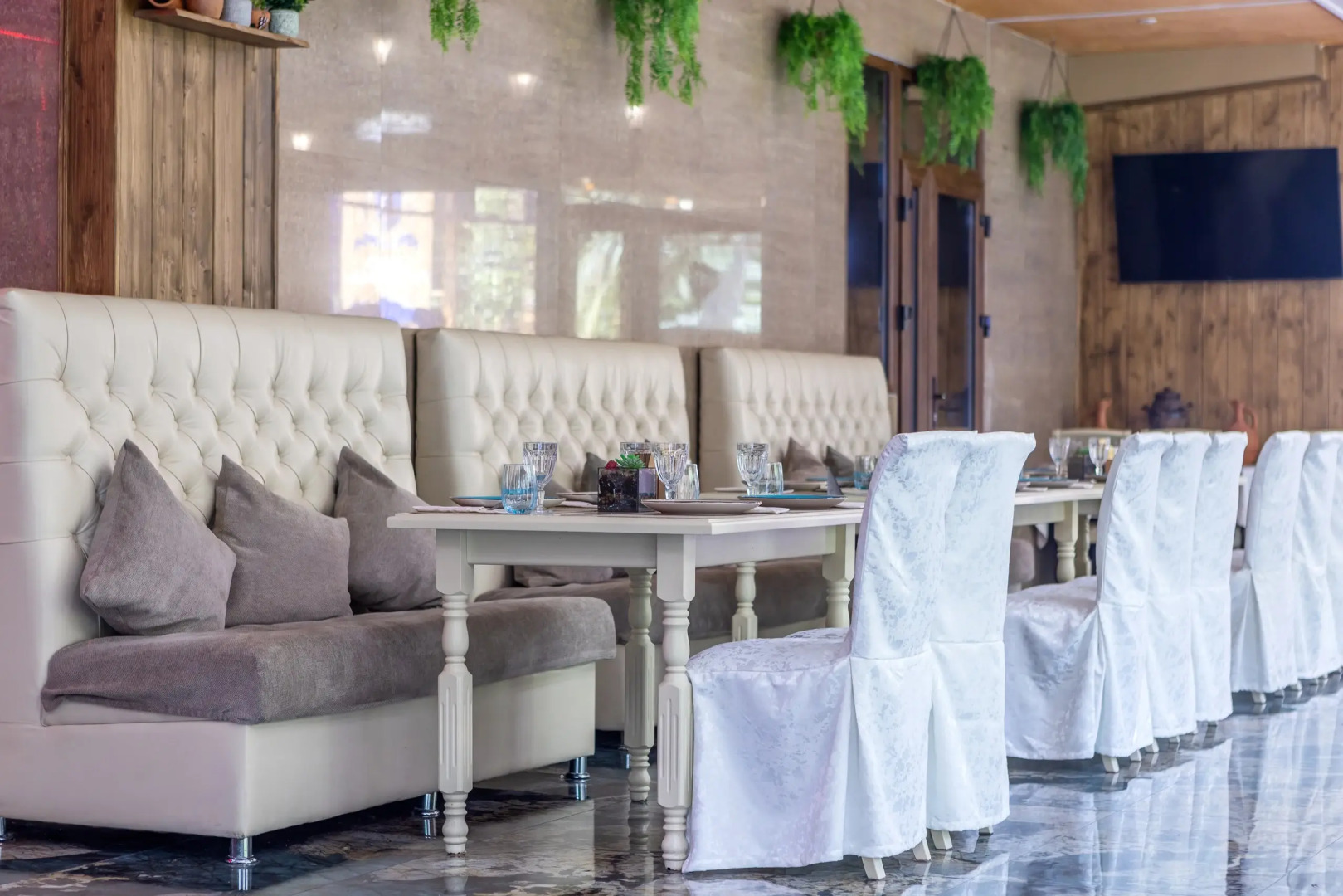 Отель Империя