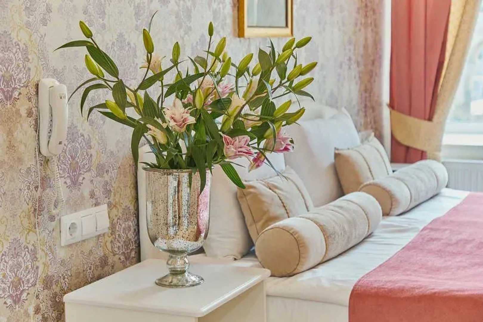 Отель Grand Catherine Palace