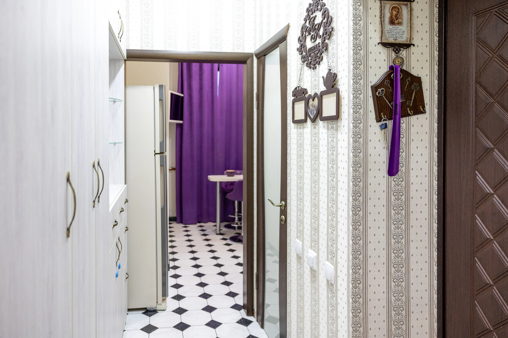 Квартира Инструментальная 31