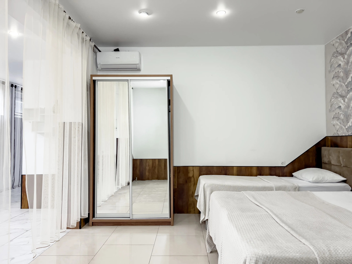 Апартаменты просторные у моря и парка в Сириусе