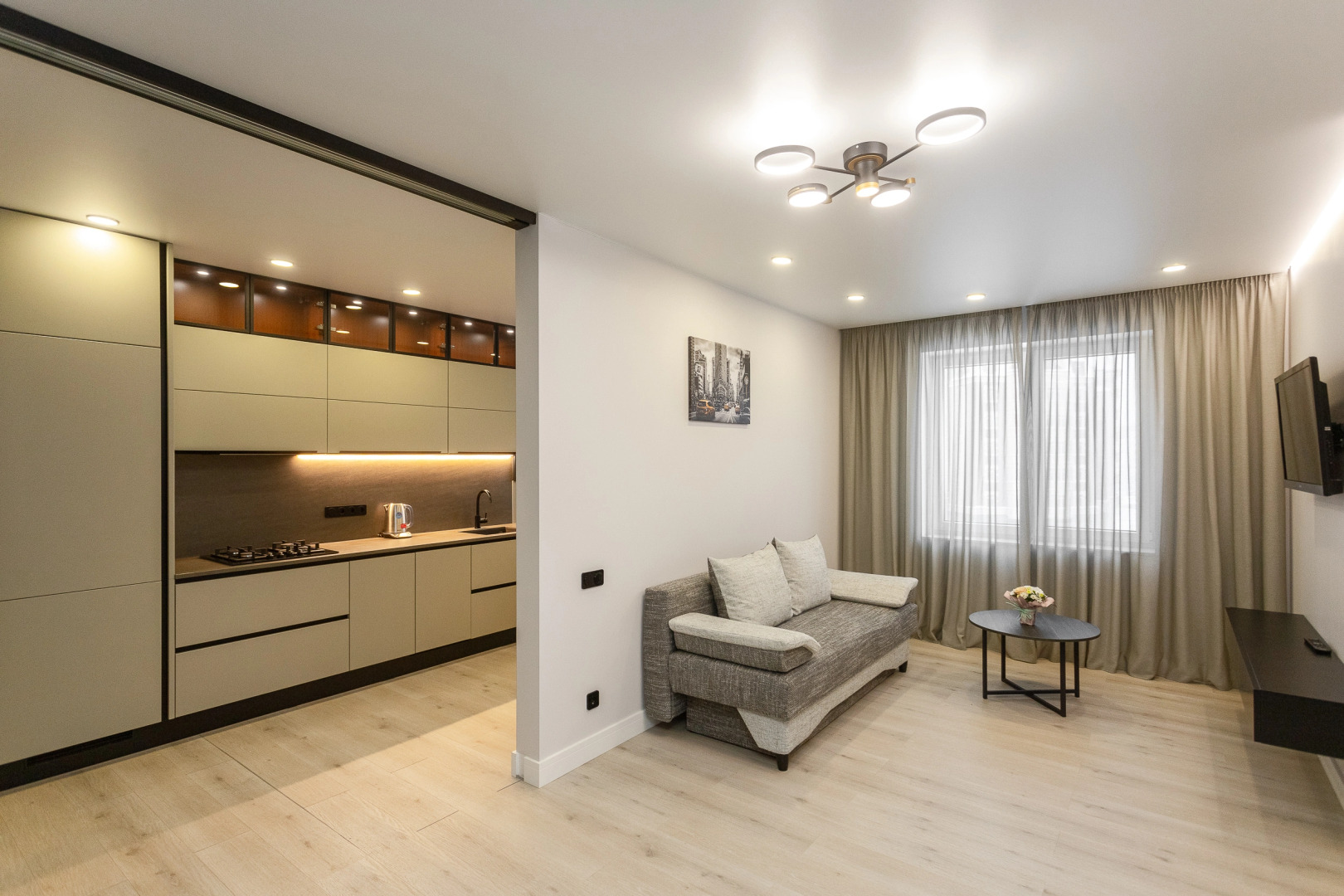 Апартаменты Suffix на Нижнем озере