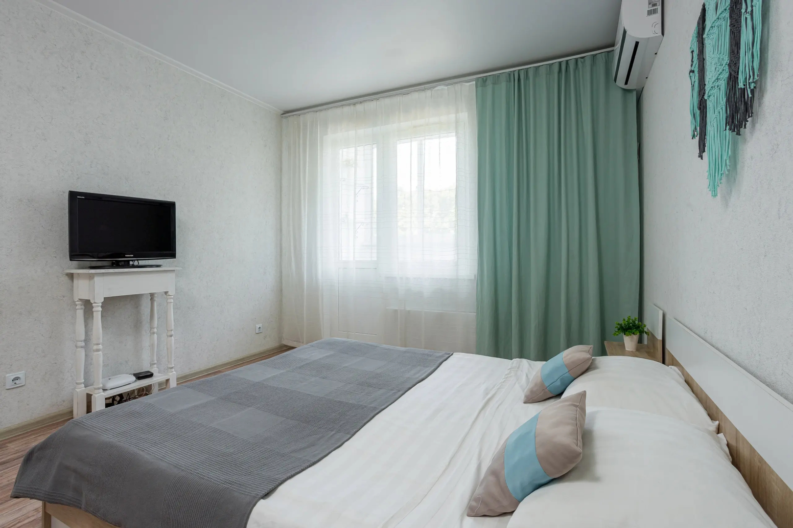 Квартира на Генерала Трошева 25