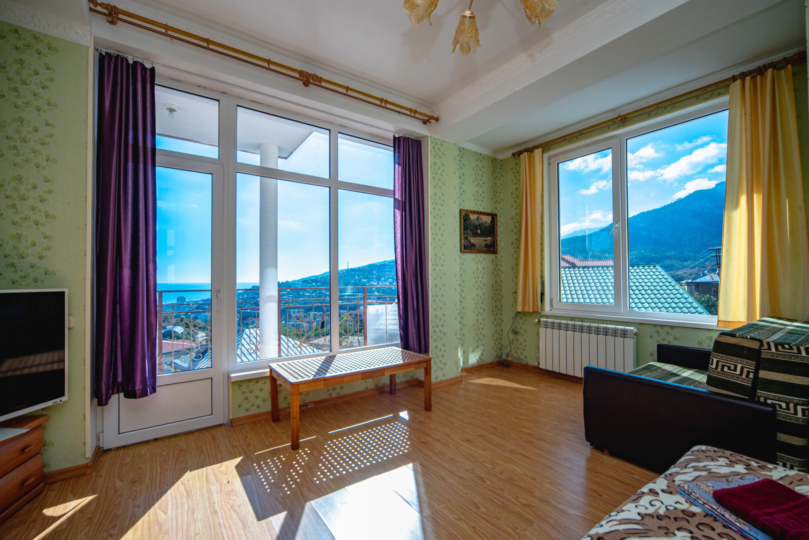 Апартаменты У камина