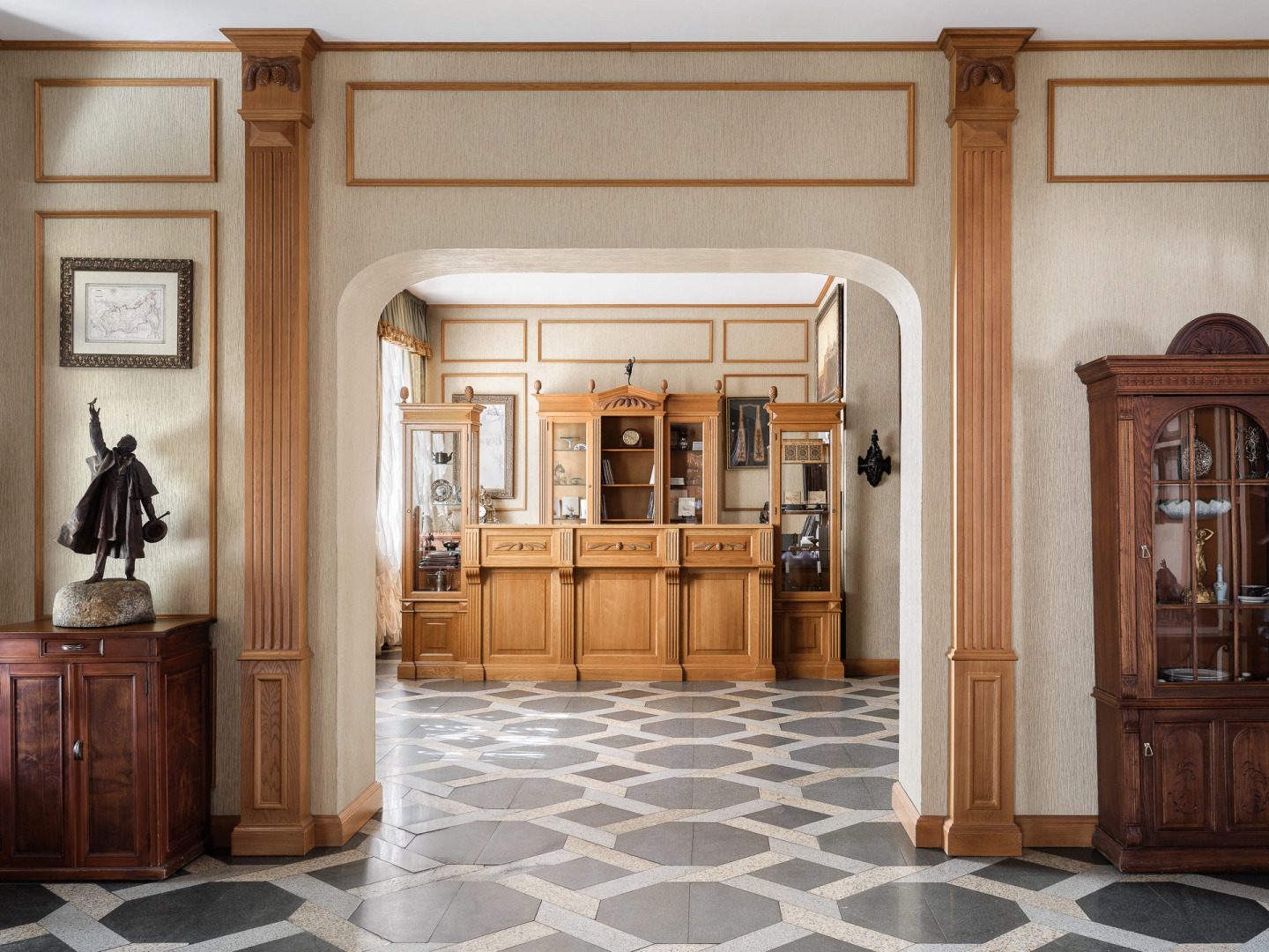 Гостиница Сибирь