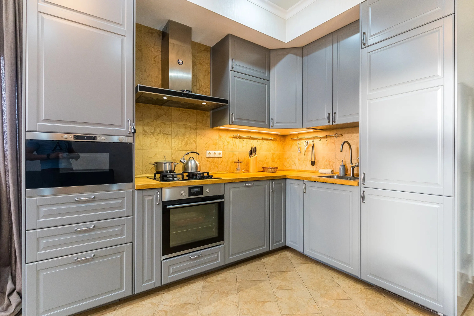 Апартаменты c видом на Морe и Гоpы в ЖК Aльбaтpос oт LеtoApart