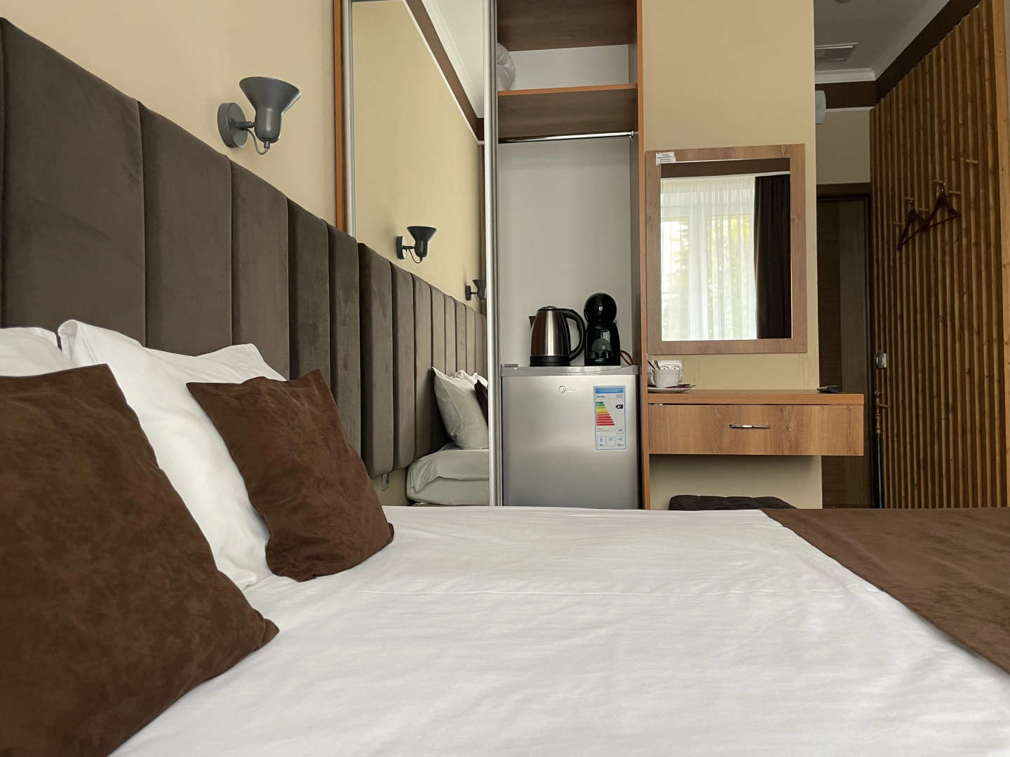 Отель Лекардо