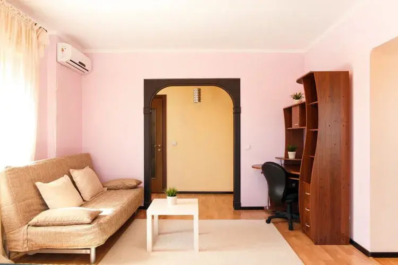 Апартаменты Даудель №48 у ТРЦ Гудвин