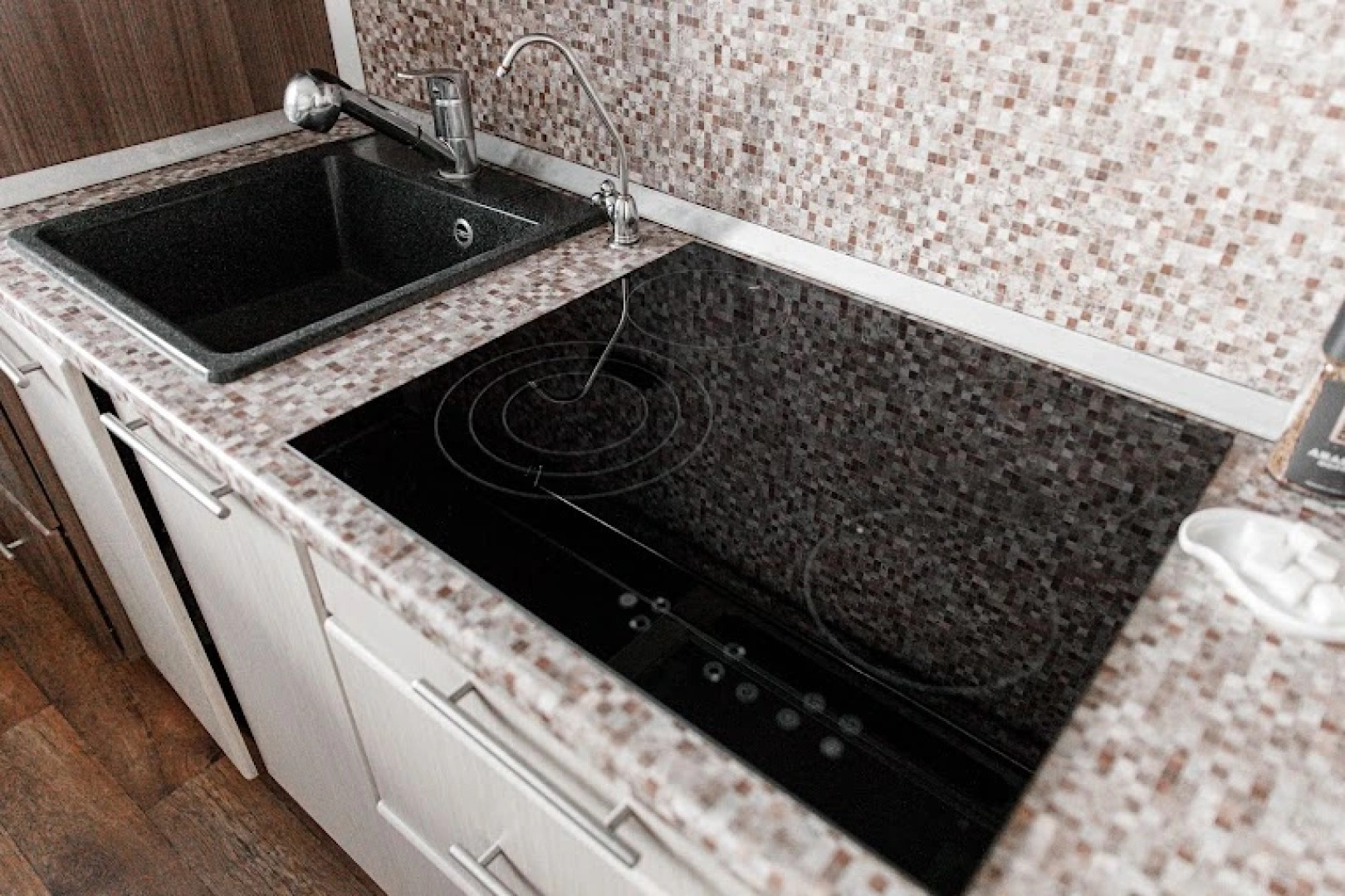 Апартаменты Двухкомнатные на Свободы 35