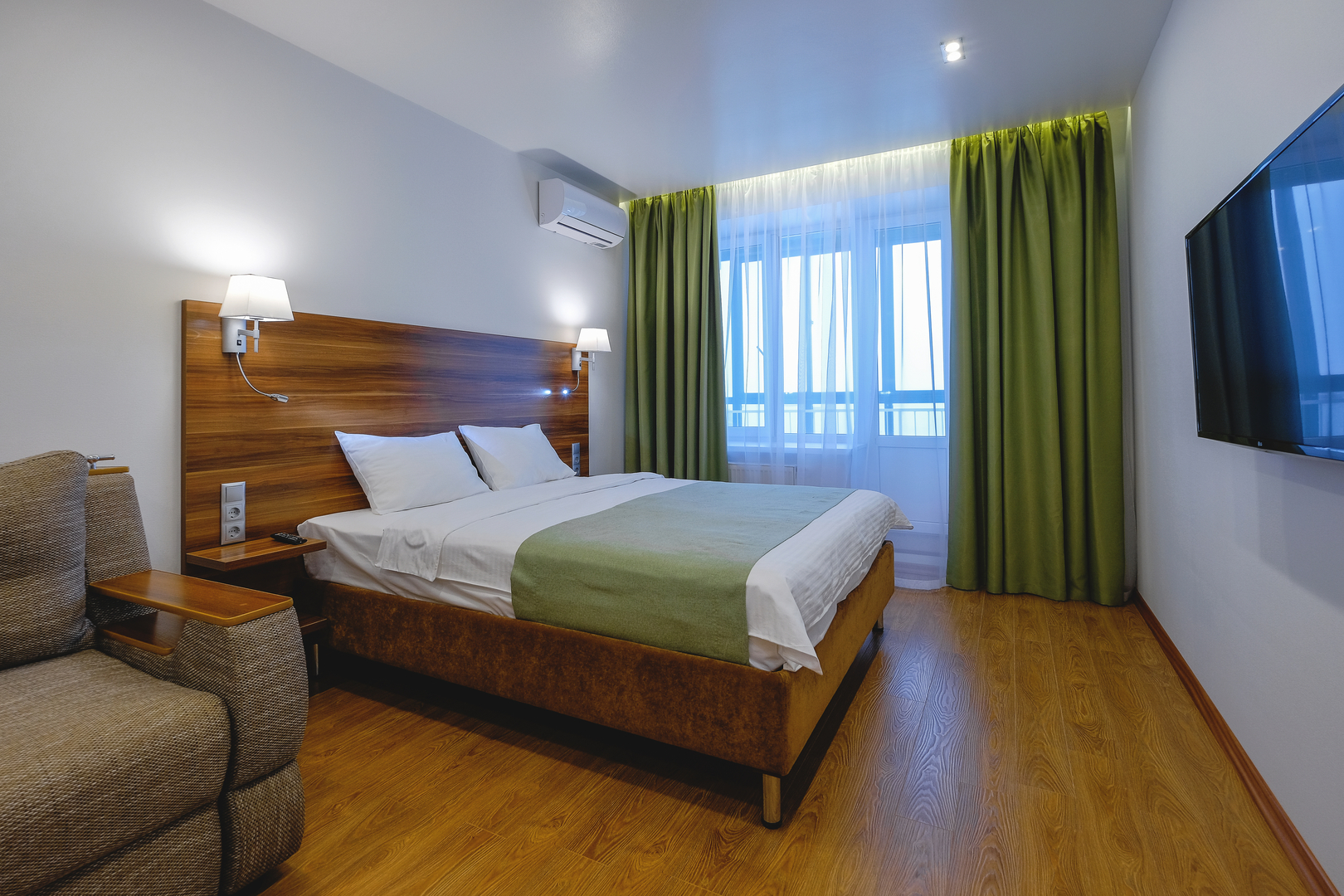 Апартаменты Петровские на Советской 90