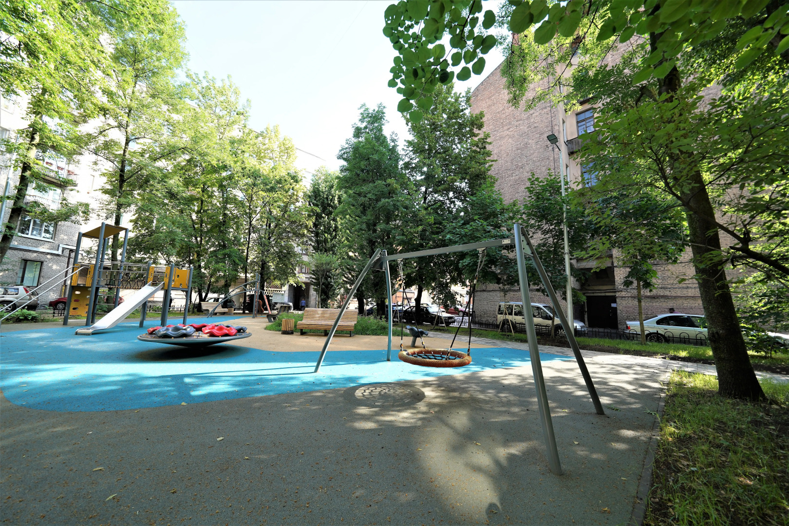 Апартаменты студия на набережной ВПитер на сутки