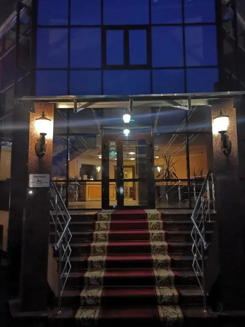 Отель Централ