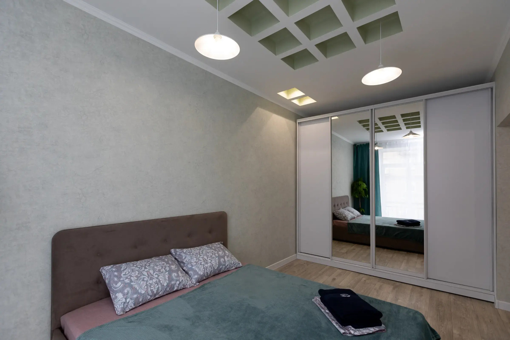 Апартаменты на Красном проспекте