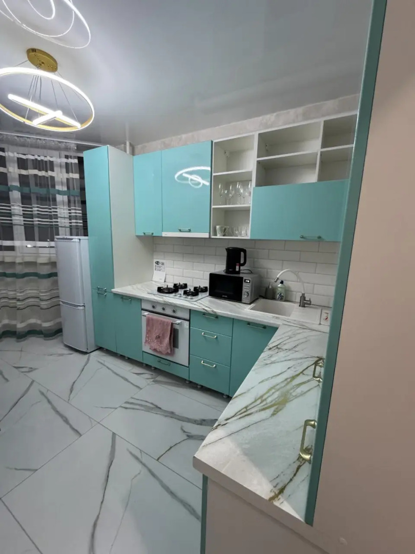 Квартира в новостройке с видом на гору Змейка