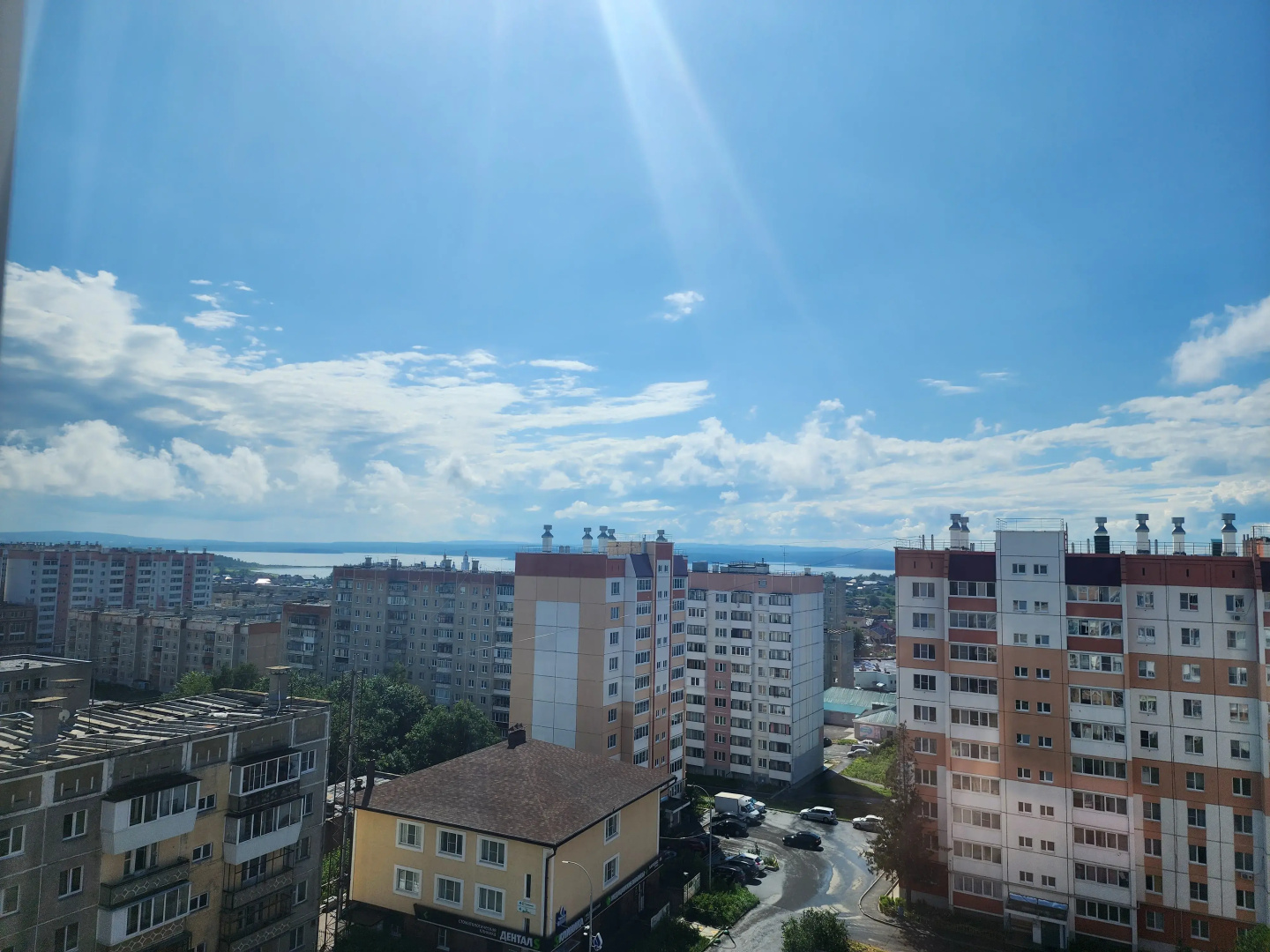 Апартаменты Заря Карпенко с Видом на Озеро Чебаркуль