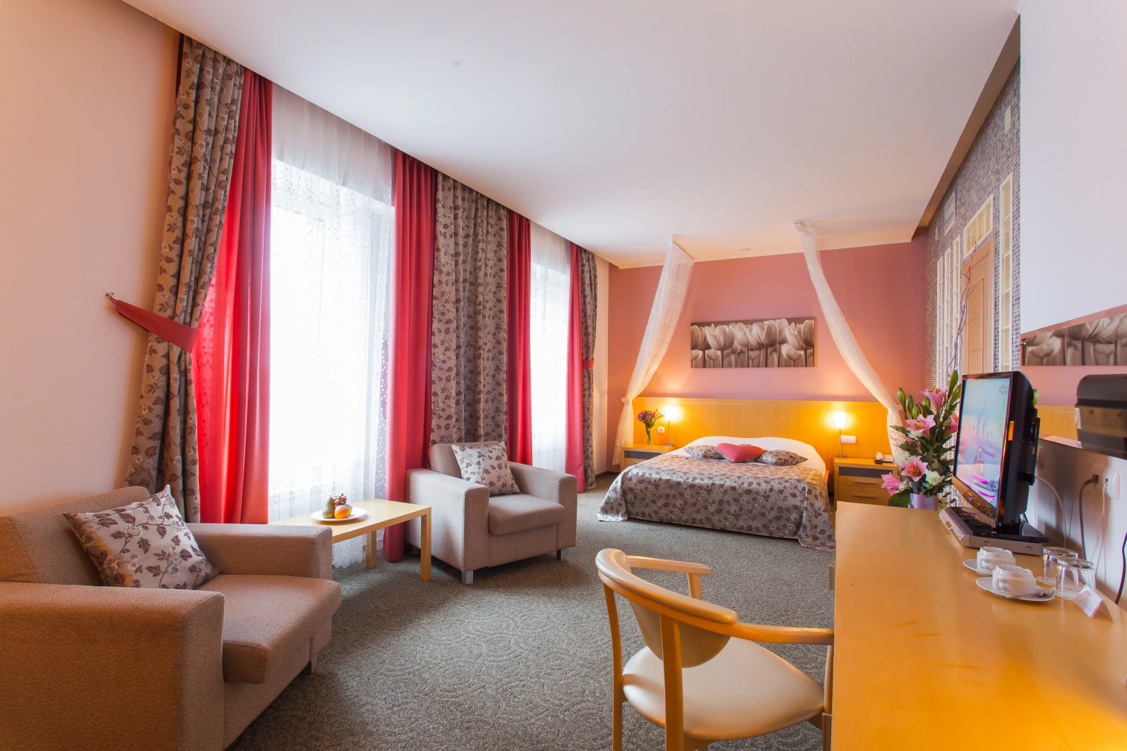 Отель Визави