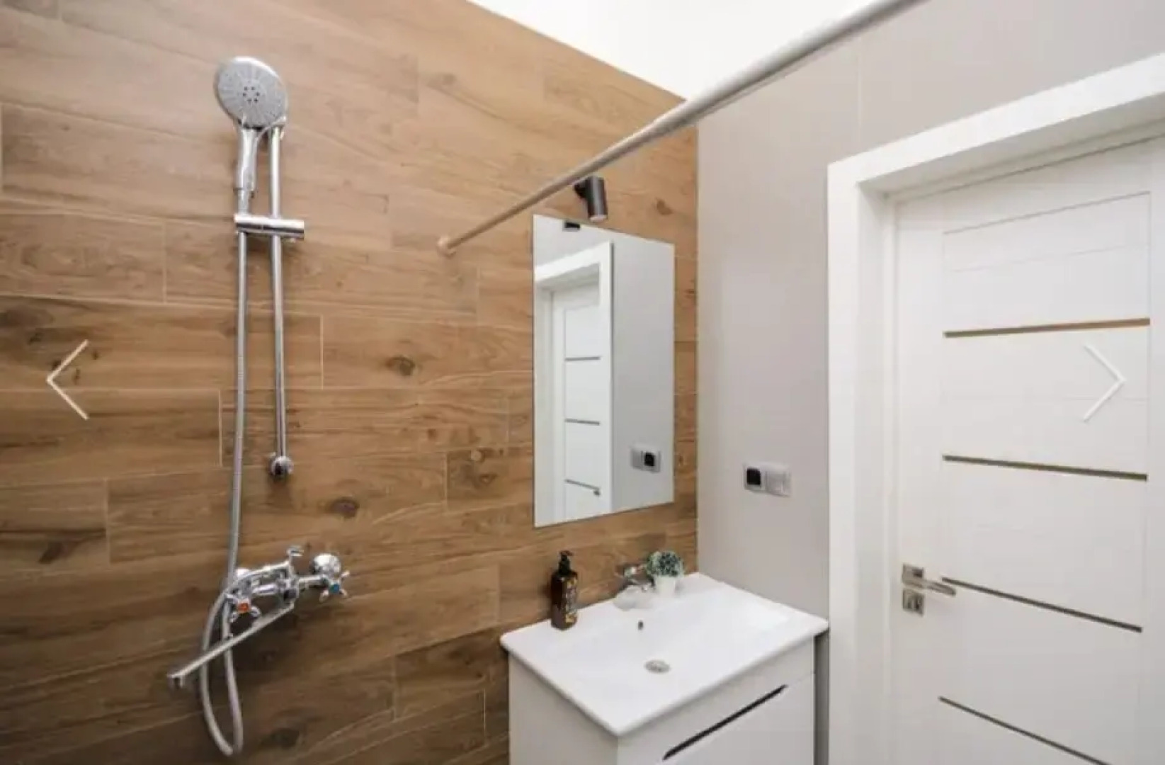 Стильная Двухкомнатная Квартира Рядом С Центром