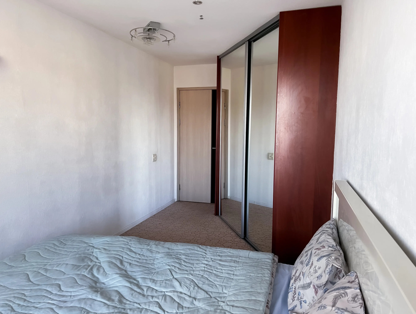 Квартира 3-комнатная на Баумана 12