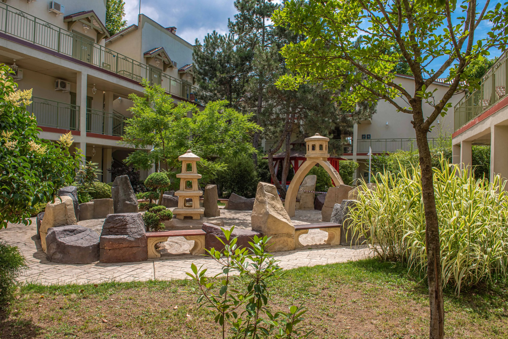 Отель Alean Family Doville