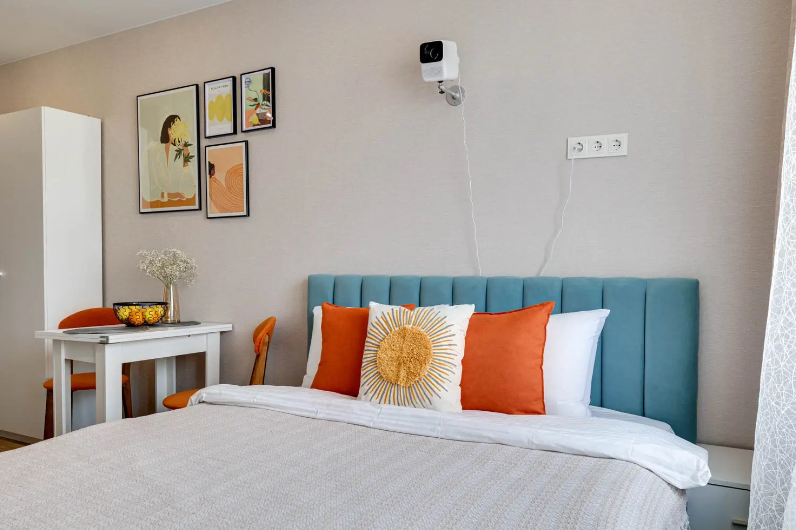 Апартаменты Happy People Западный Квартал 6/2