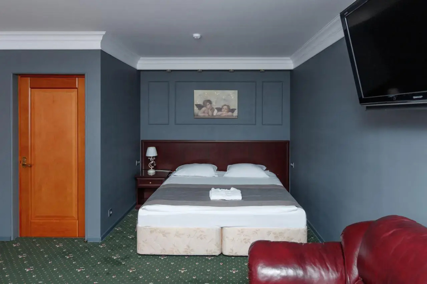 Отель Комильфо