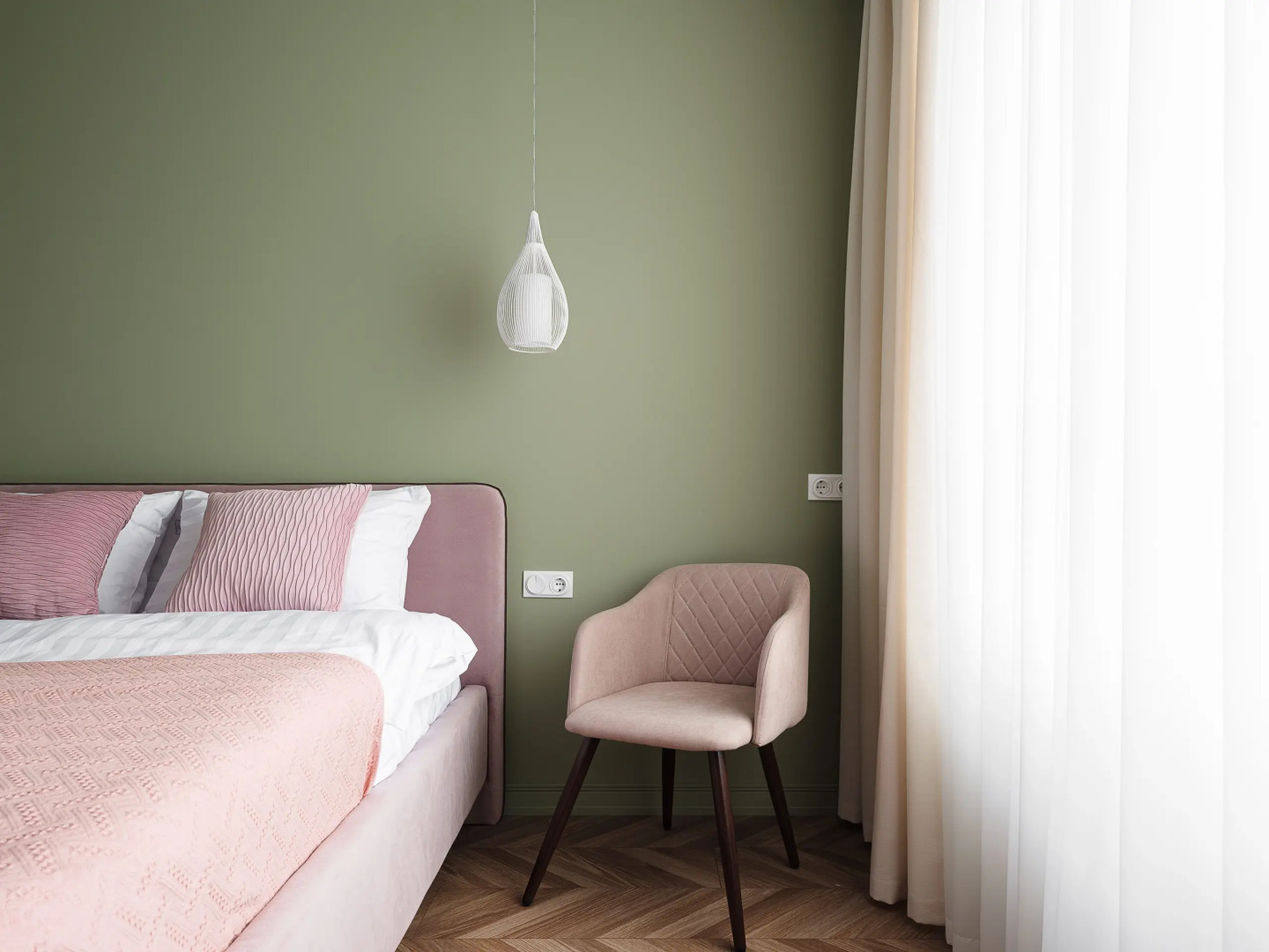 Апартаменты на 16 этаже с видом на парк Галицкого