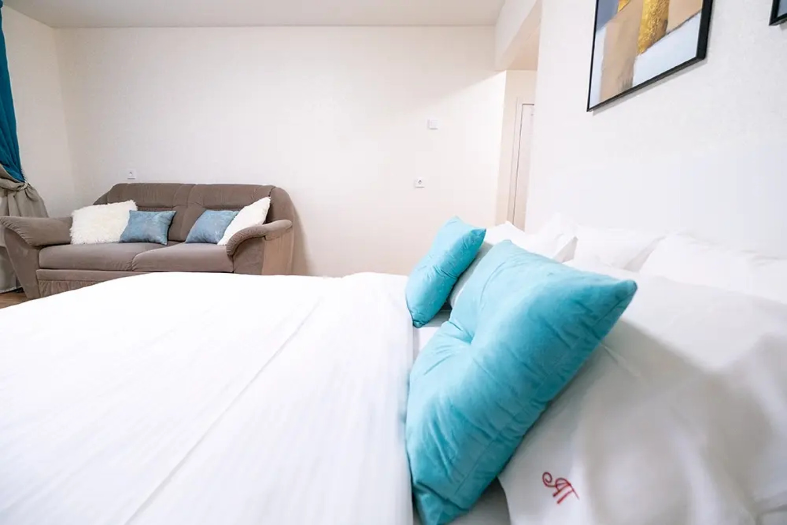 Апартаменты Петровские на Совпартшкольном 12/1