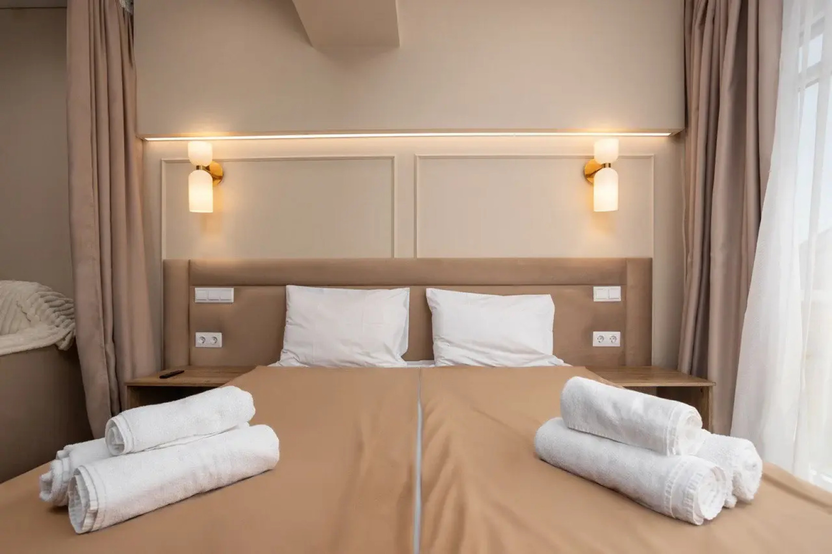 Апартаменты Отель Mirror 4