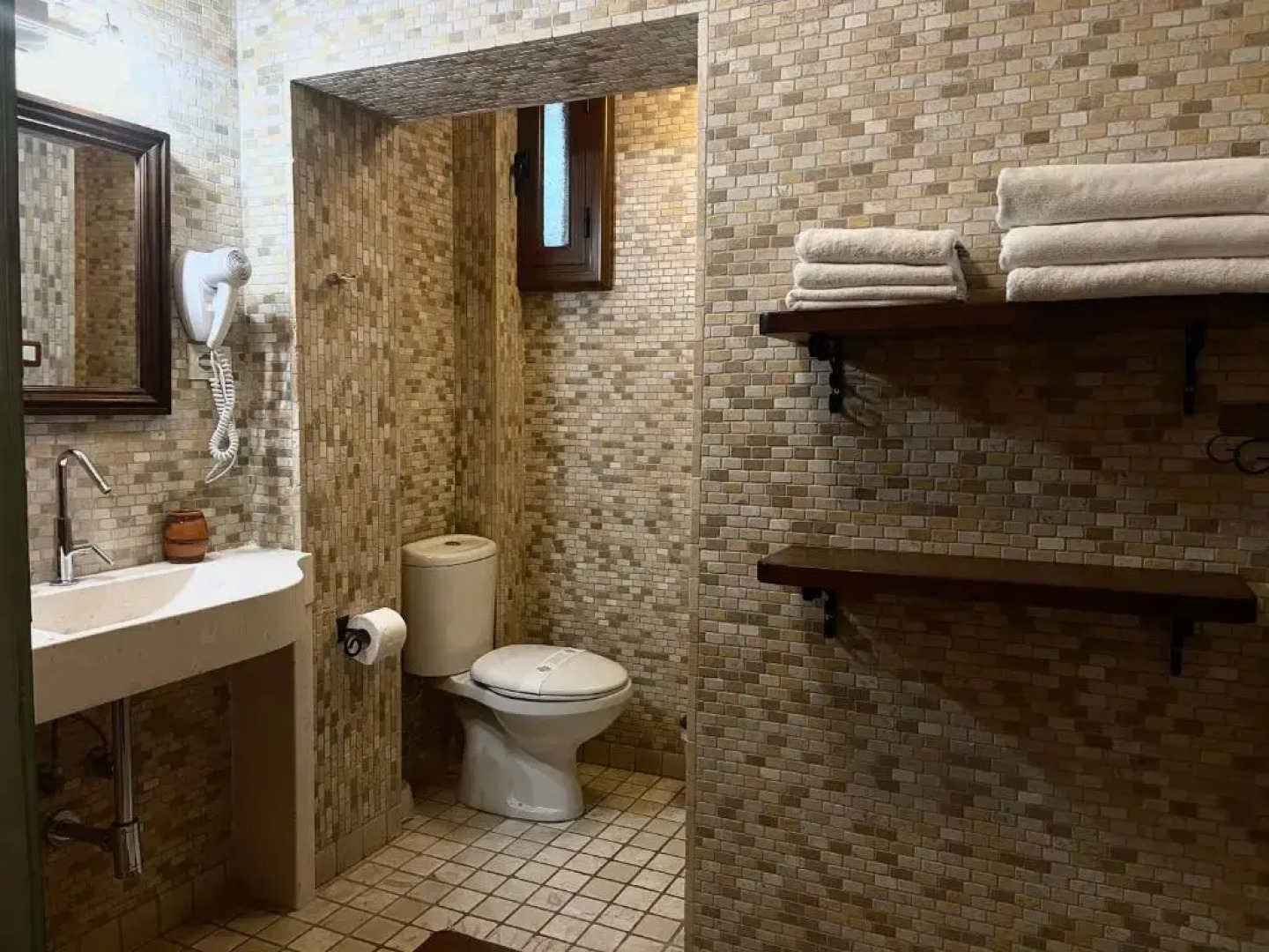 Отель Mangalemi