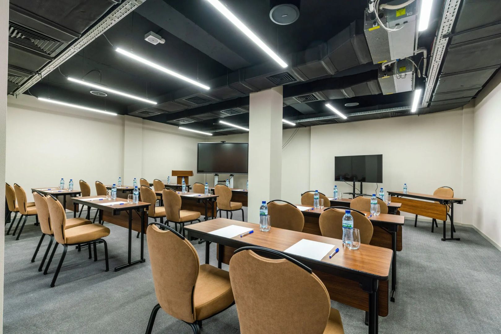 Отель Reikartz King Tamar Tbilisi