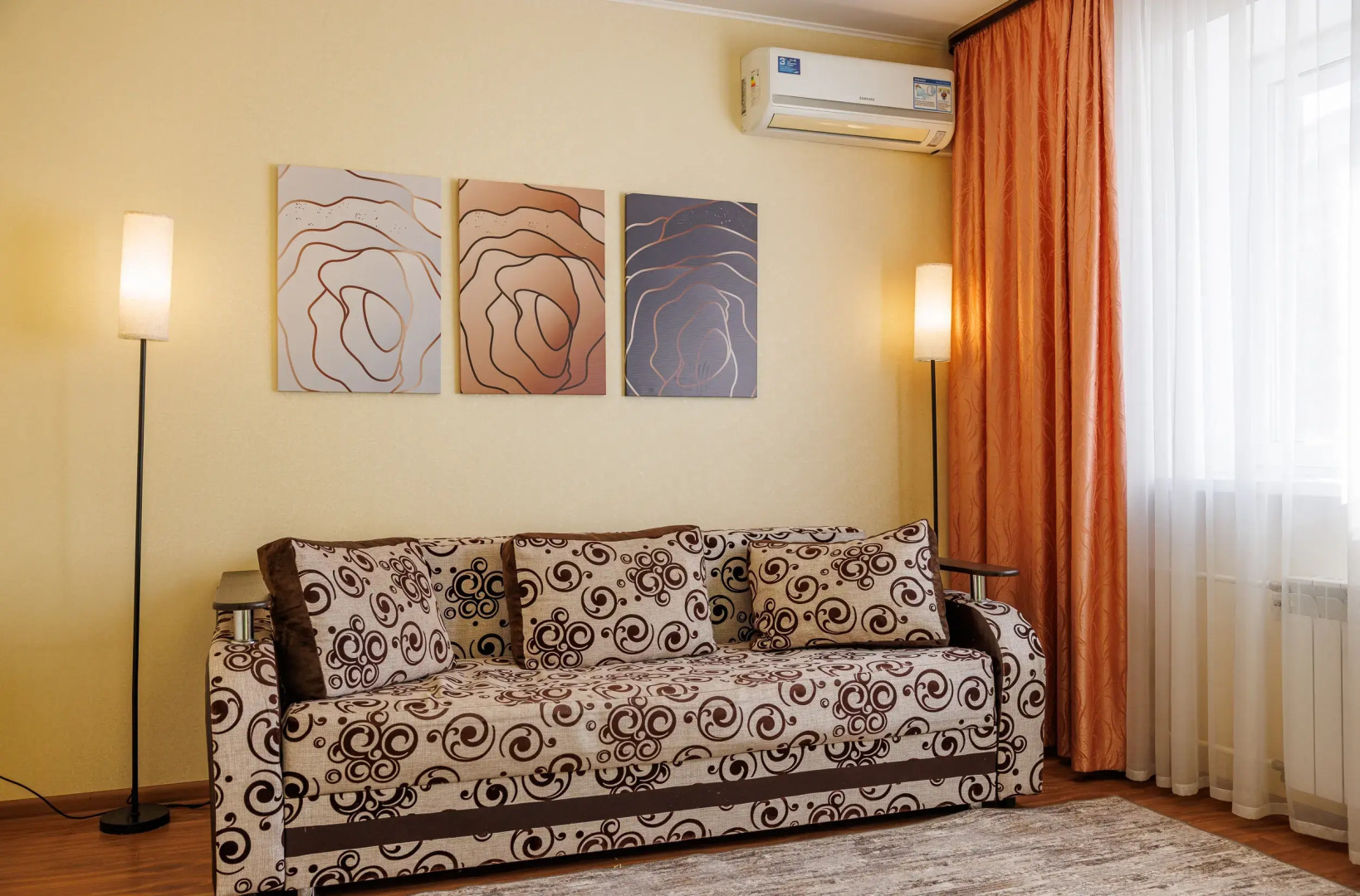 Квартира Двухкомнатная на проспекте Ленина 112