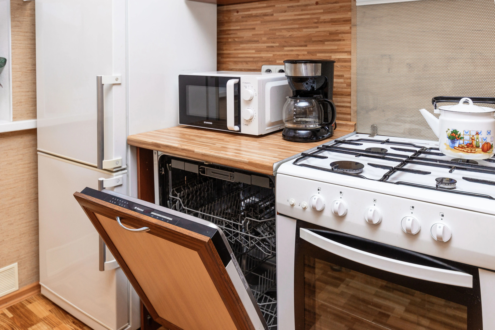 Квартира  Октябрьский проспект 15