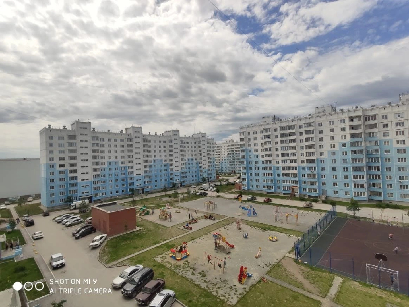 Апартаменты рядом с МНТК Фёдорова Титова 234/1