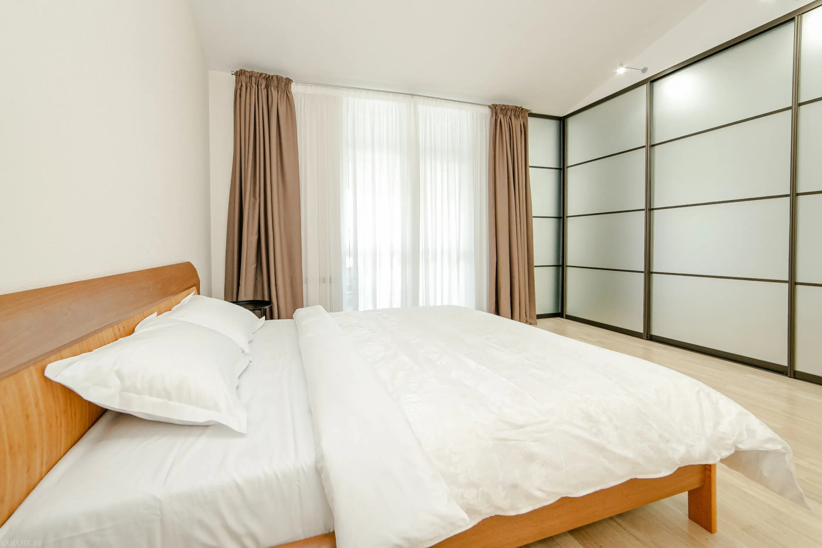 Апартаменты Четырёхкомнатная Элитная VIP-Квартира в Центре