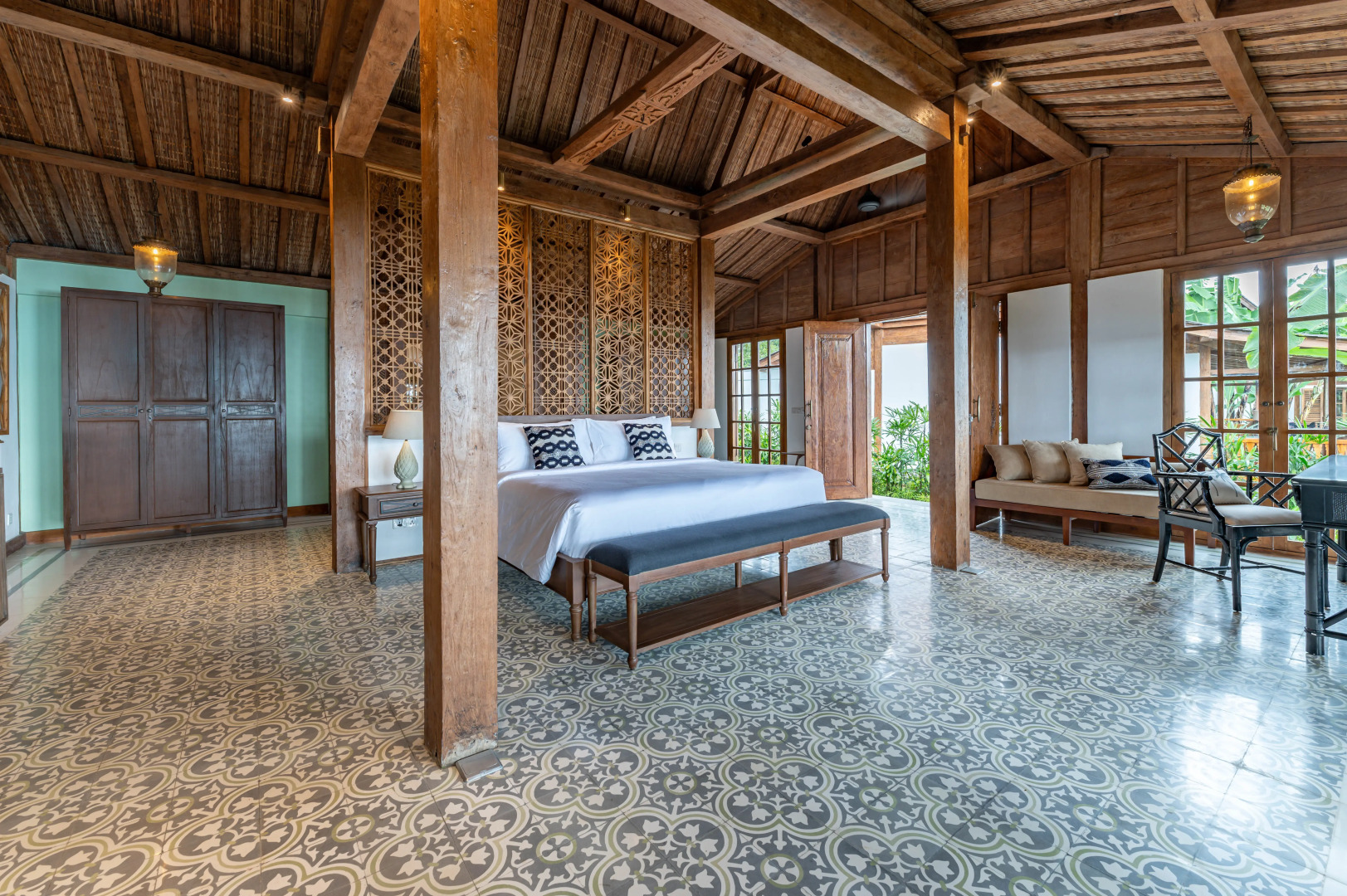 Курортный отель Resort Umah  Lusa