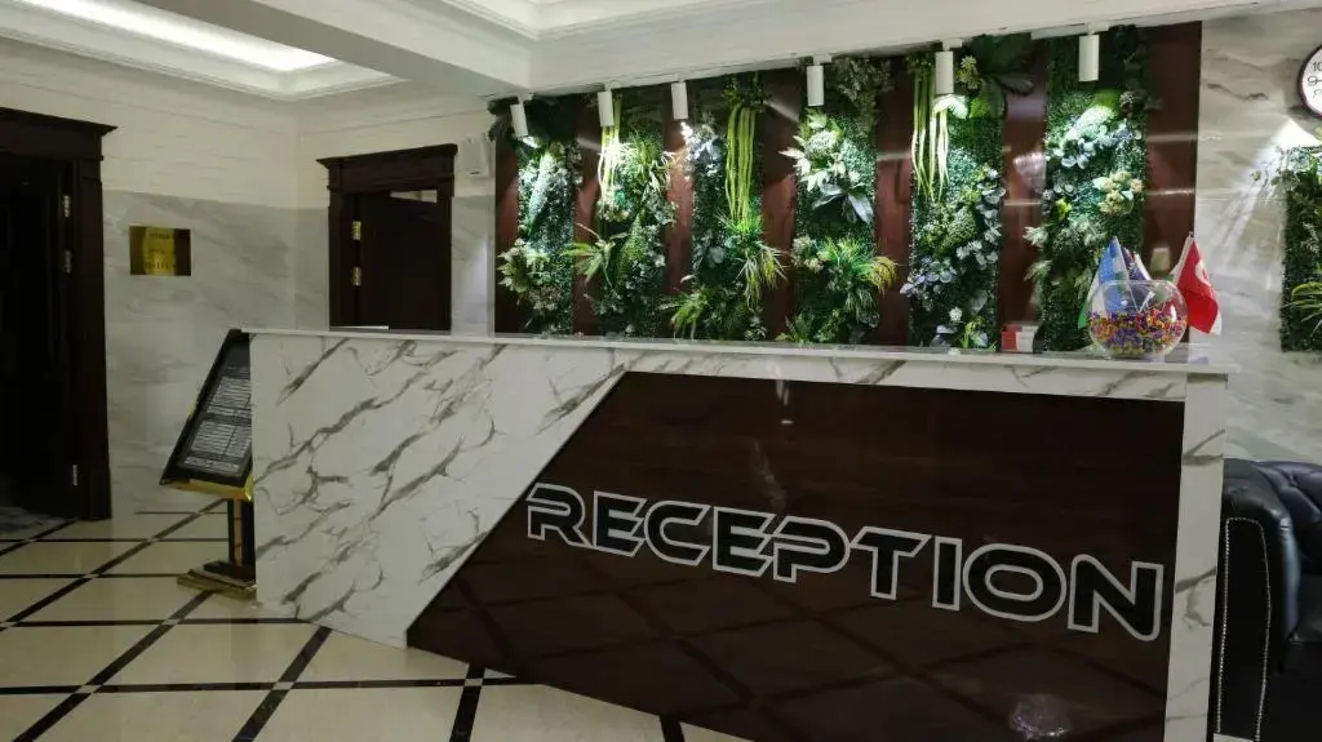 Отель Zarafshon Grand