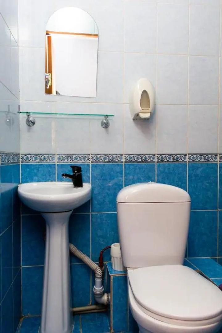 Отель Тахар