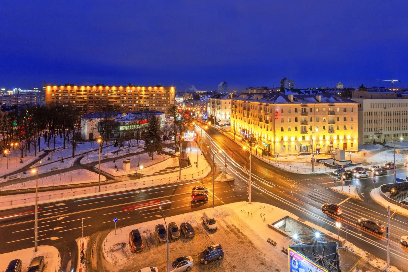 Апартаменты Румер Студио в центре с видом на город
