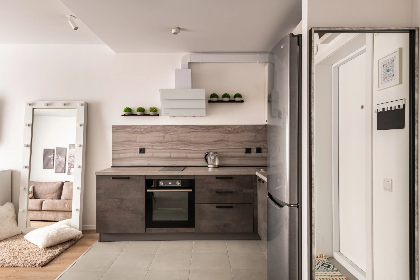 Квартира Зазеркалье