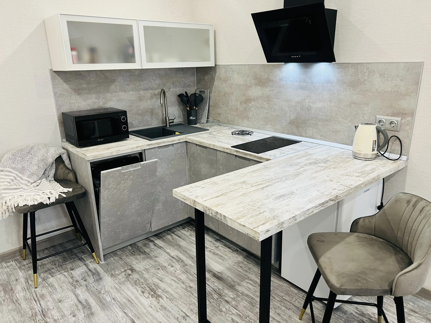 Квартира - Студия в новом доме комфорт класса