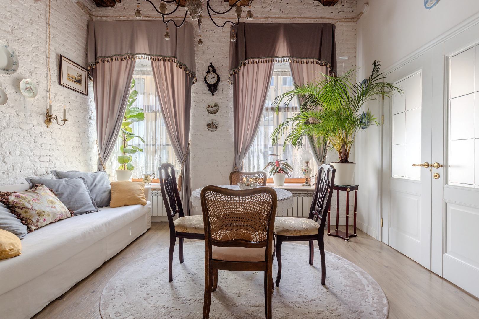 Апартаменты на Невском у Эрмитажа