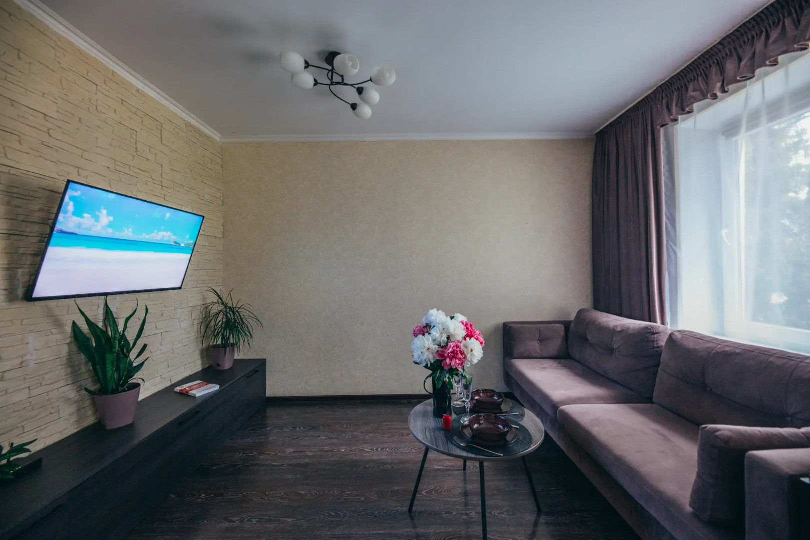 Апартаменты на Набережной Трибуца