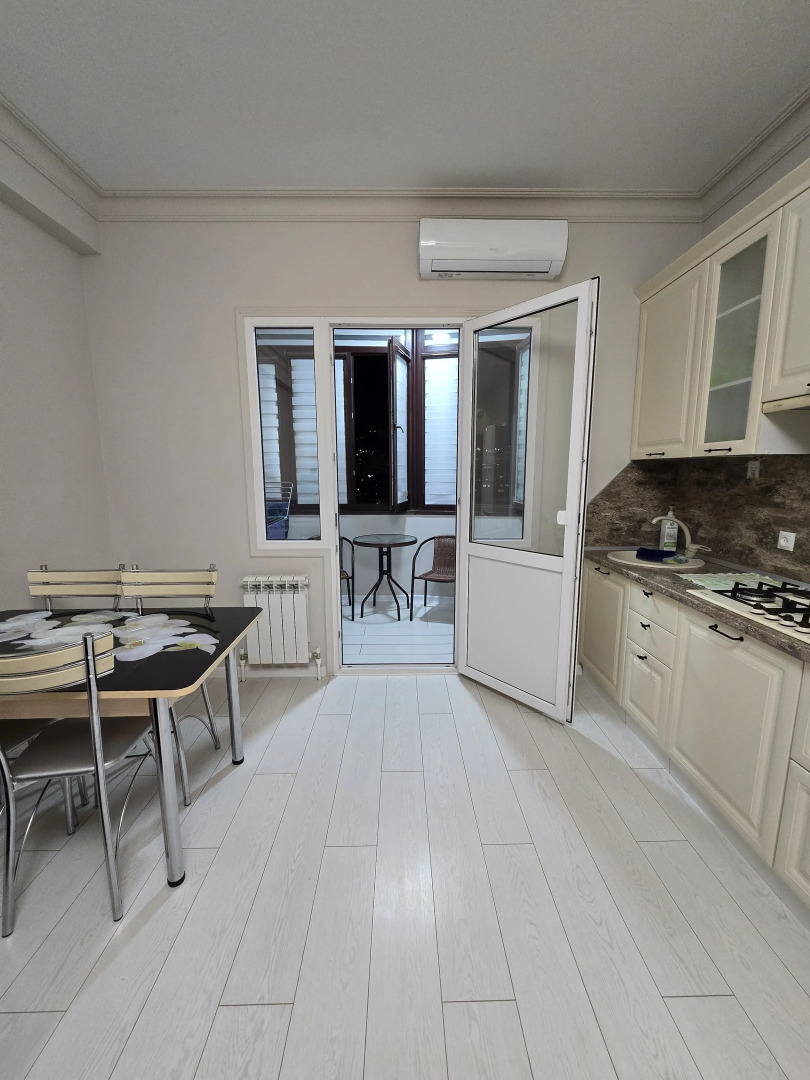 Апартаменты на Ирчи Казака 53А