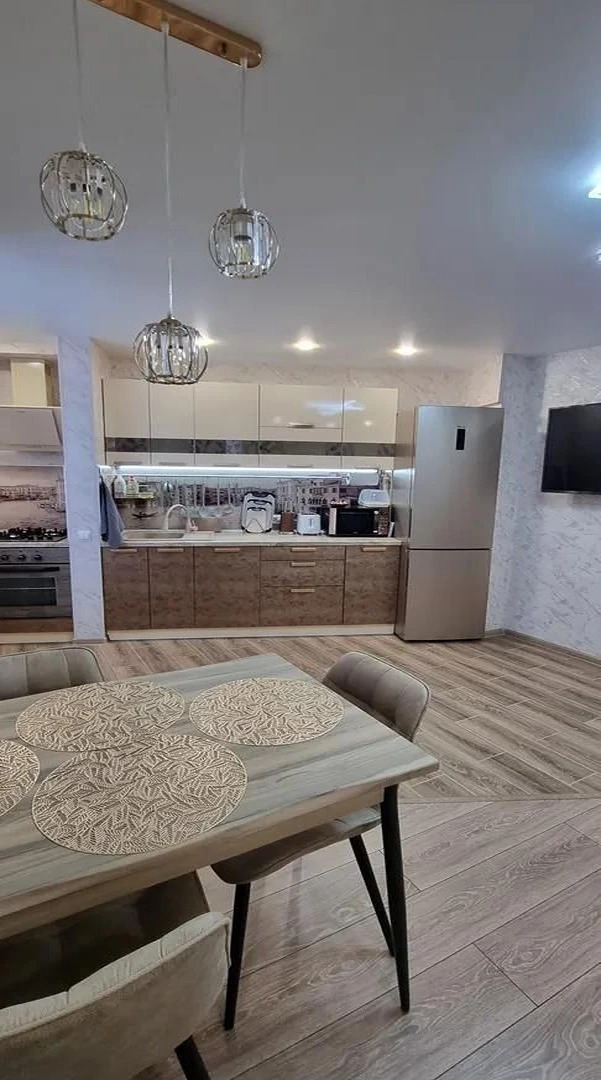 Апартаменты на 60 лет Октября 21