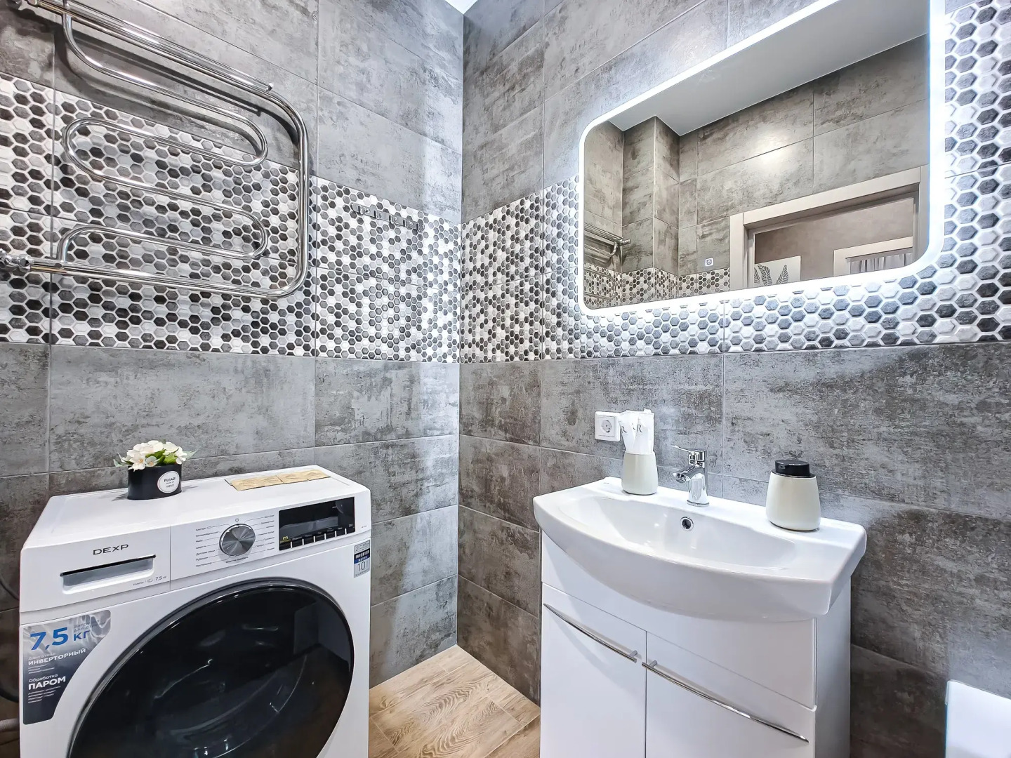 Апартаменты Stepanenkov с угловой гостиной на Комсомольском 6