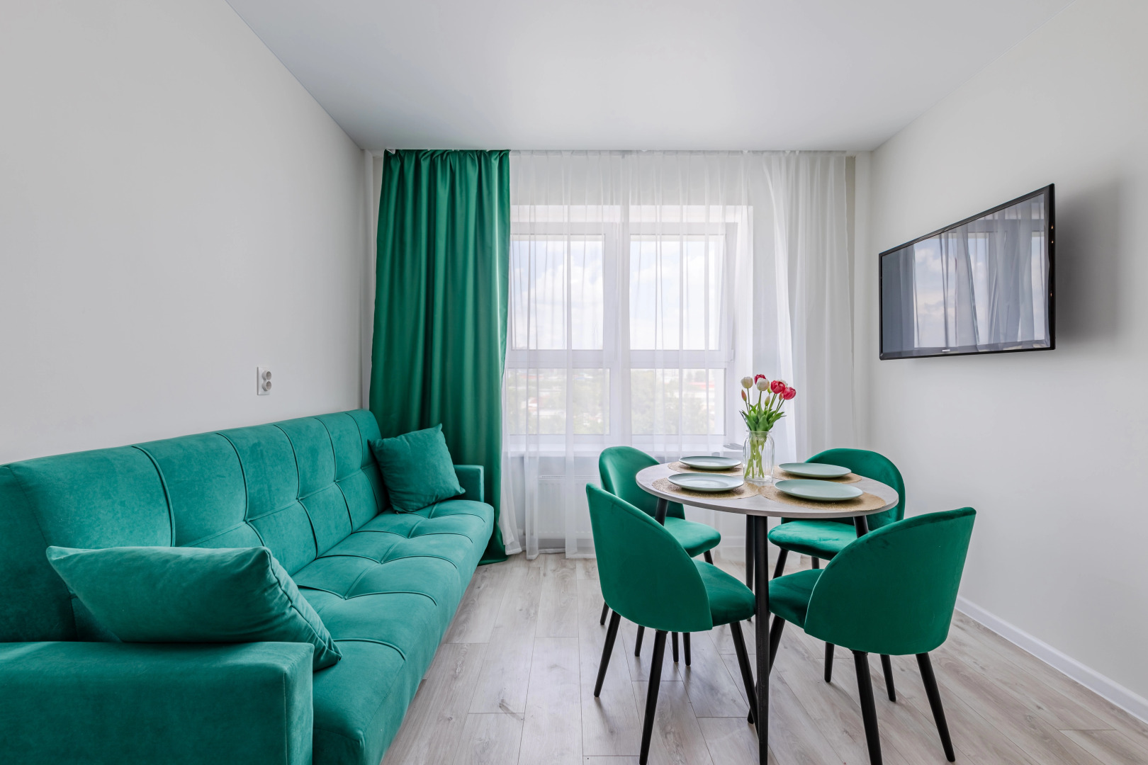 Апартаменты LS 4-х Комнатная большая Журавли