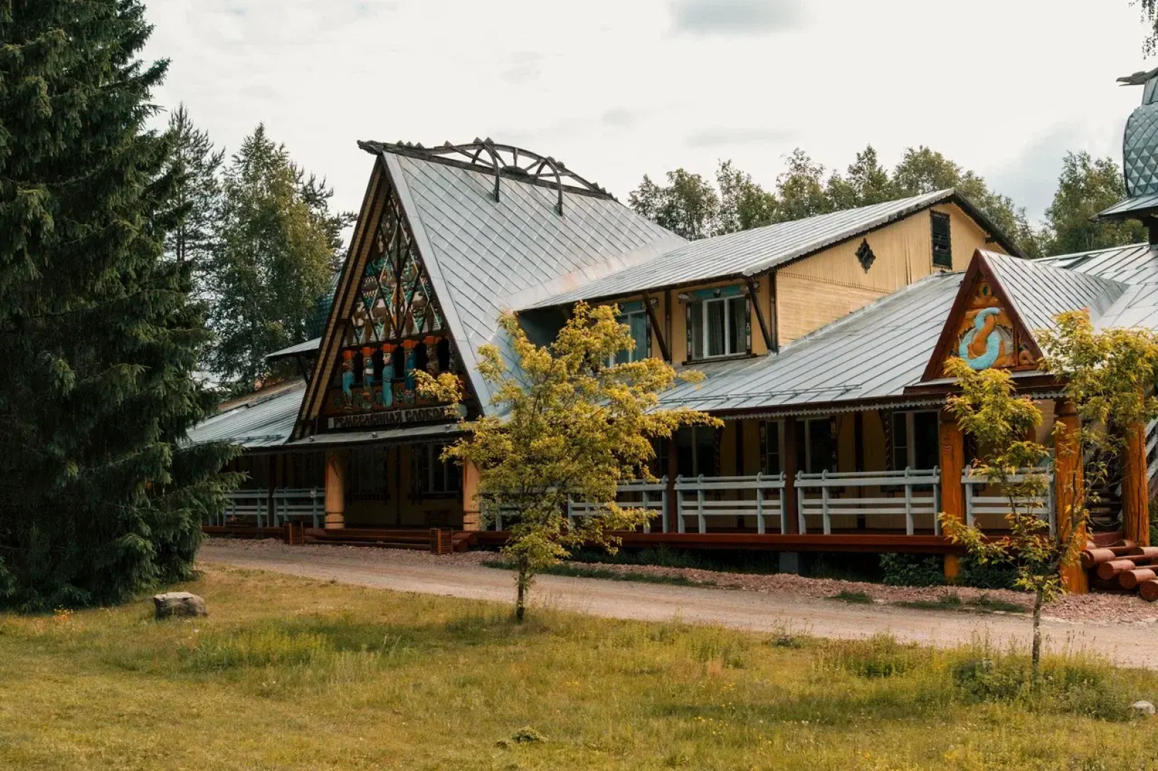 Туристический комплекс Удивительная Деревня Мандроги
